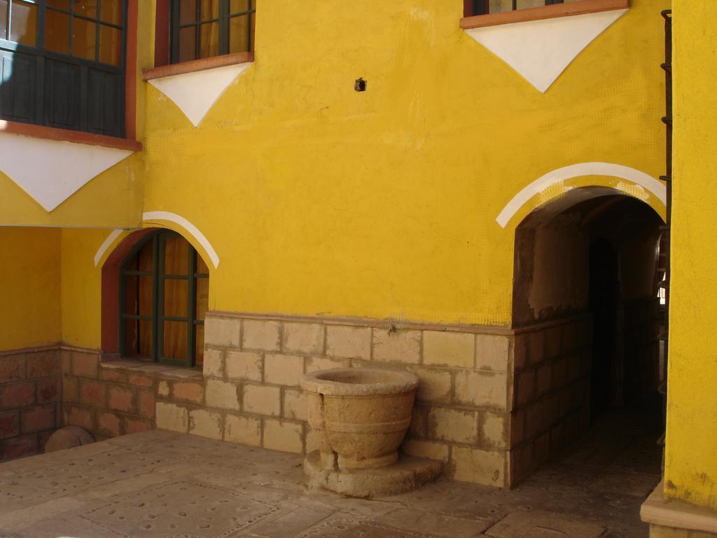 Hostal La Casona Potosi Ngoại thất bức ảnh