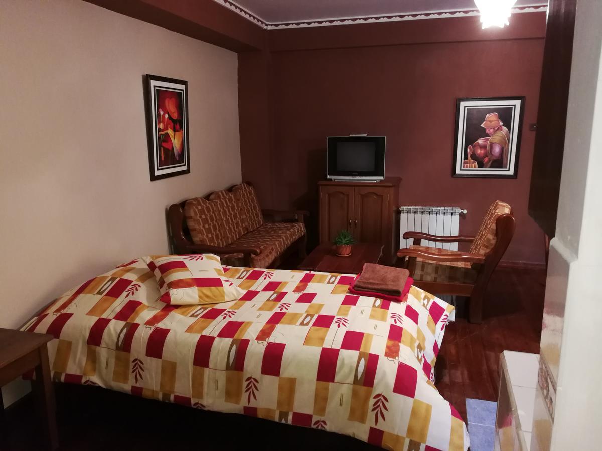 Hostal La Casona Potosi Ngoại thất bức ảnh